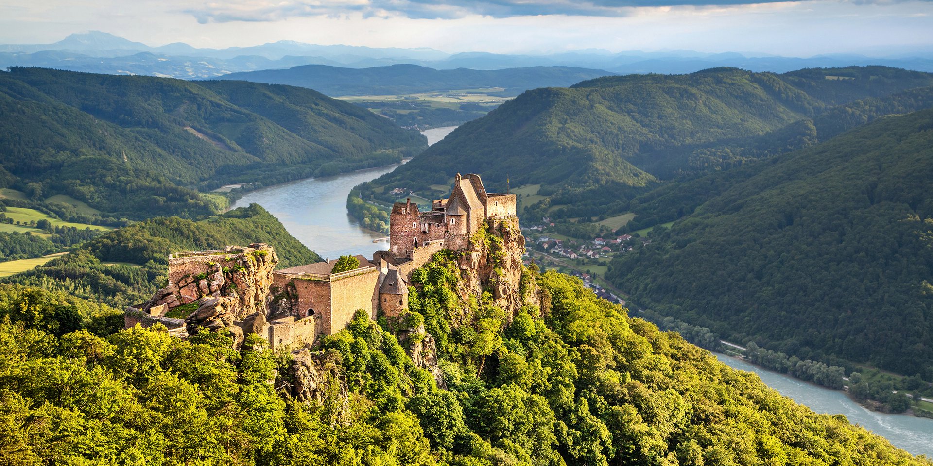 Cruise through the Wachau valley, Austria