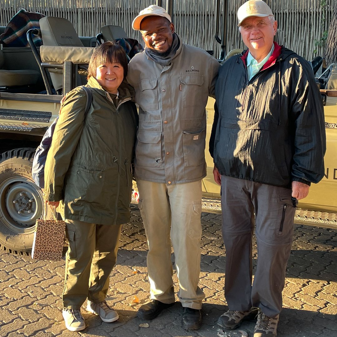Knowledgeable guide in chobe national park, botswana safari