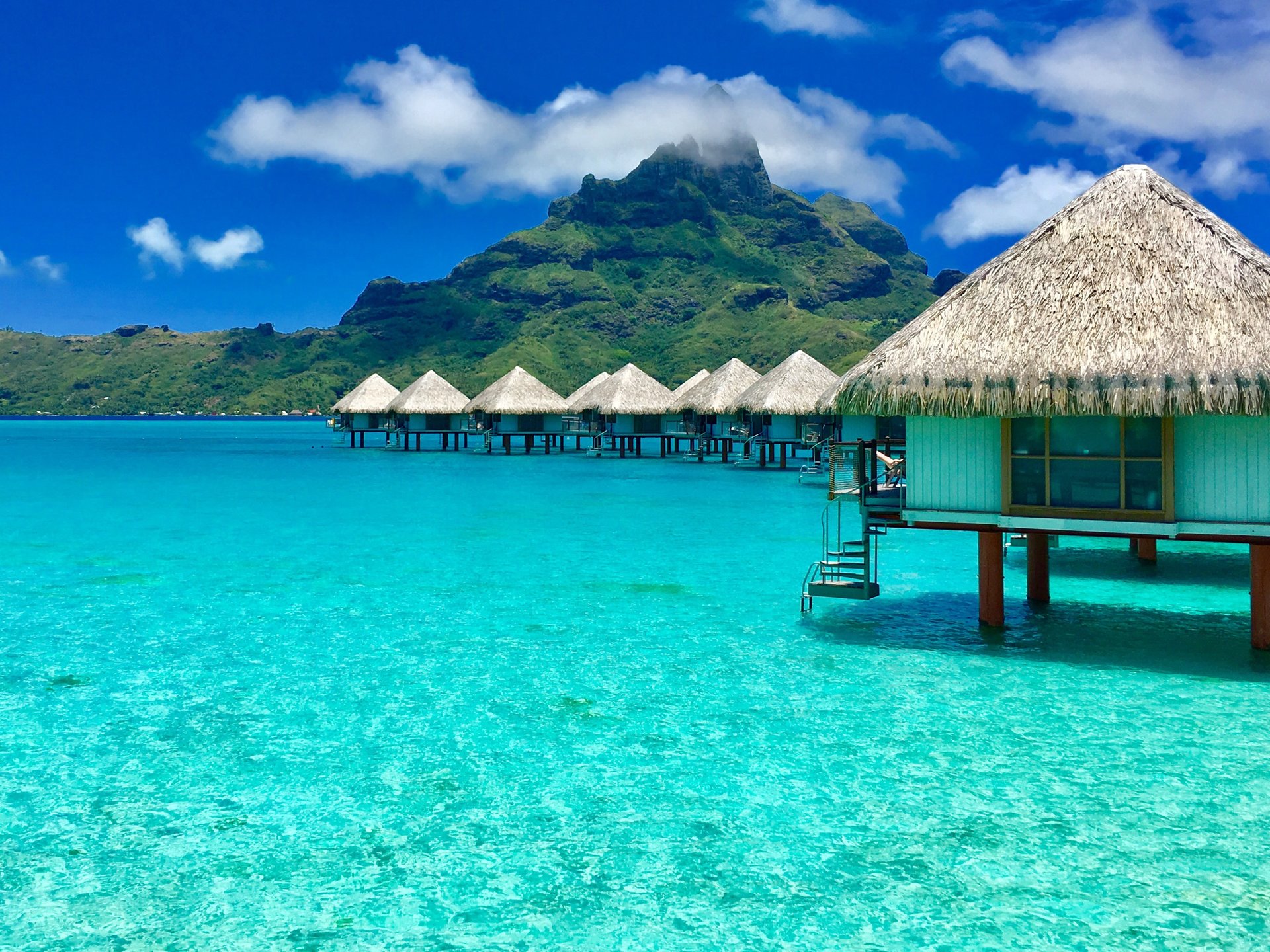 Polynesia cabanas